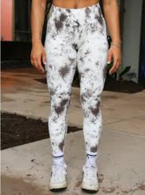 Tie-Dye High-Rise Brown & White Leggings